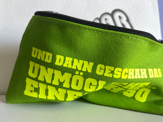 Und dann geschah das Unmögliche… Canvas Kosmetiktasche - Vintage Style Makeup Pouch Bag